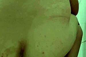 Gay sex with Dutch man using gaydildo and riding in a sensual manner.