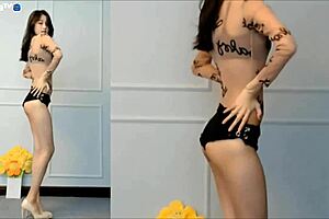 Asian cuties shake their booties on cam.