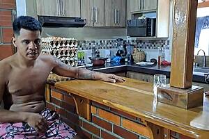My girlfriend tempted me in the kitchen and gave me a blow job, here is part 1.