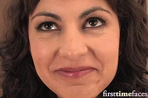Jessica Andrada's first-time experience with a big cock and facial finish