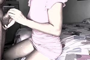 Secretarial beauty with great assets seduces her boss.