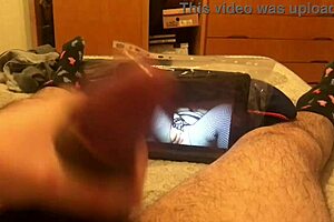 Nicki’s tribute: Big dick lover