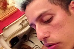 Gay porn with amateur maskers for older gay men