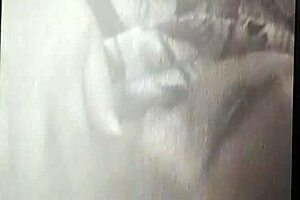 Amateur mirror fetish video