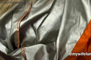 Italian housewife Luna gets her ass pounded by a stud