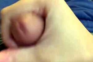 Skinny guy cums hard while doing the Nnn challenge