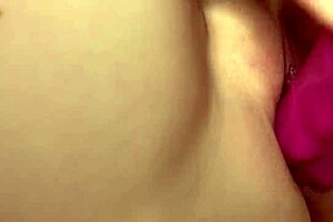 Big dick and smooth pussy lips in hardcore homemade video