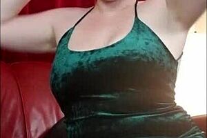 Big tits and feet fetish content in a sexting compilation