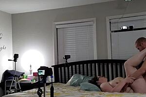 Amateur couple’s big-boobed wife gets a belly cumshot in homemade porn
