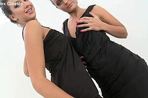 Russian MILK ladies Sineplex and Lioness & Clair in hot lesbian scene