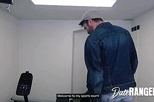 French and Russian amateurs try out anal sex