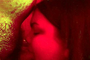 Big girl gives good blow job and gets facial