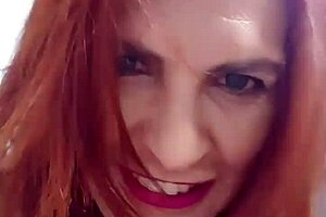 Pretty Melissa Devassa dancing hot Latin dance