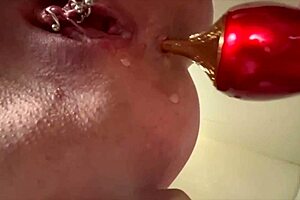 Wet pussy lovers enjoy anal action in public
