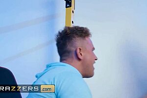 Busty blonde bombshell seduces gym rat for steamy encounter