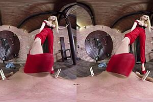 Angel Wicky's BDSM adventure in virtual reality with Oculus