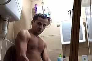 Gay scenes with big dick lovers and horny tops