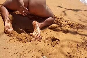 Sexy Latina shemale Ladysilva goes wild on the beach