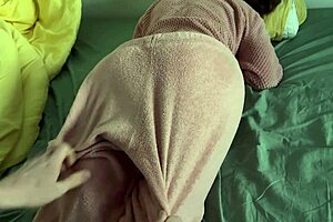 Tight pussy close up action with amateur wife and friend