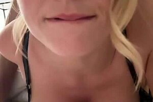 Wet and wild one night stand with a tinder beauty