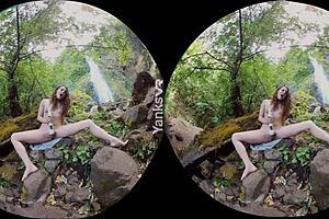 Endza's erotic VR experience with a beautiful orgasm