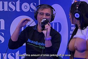 Squirt queen breaks record with vibrating sex toy on podcast