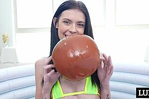 Bella Nova has a great fuck with a big cock and gets a facial
