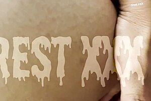 Step-mom is a submissive sexpert when it comes to getting fucked