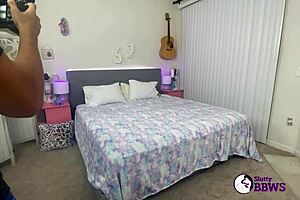Lesbian love and masturbation with big beautiful women