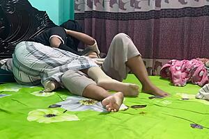 Beautiful big-boobed Bangladeshi bride's first time with her new husband