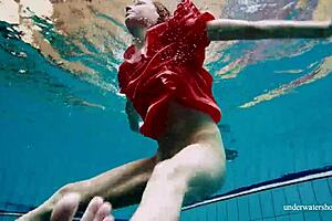 Avenna's sexy nude swim in the pool