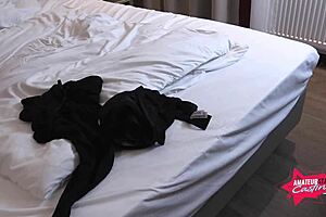 Big tits homemade big ass bouncing in a hot hotel room scene