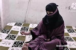 Hot sex with my Indian Muslim bhabhi in hijab