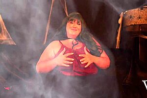 Amateur cosplay witch gets off with her big cock brother on Halloween