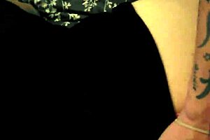 Amateur couple’s curvaceous beauty in homemade porn video