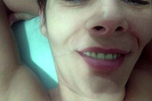 Resistente é super feia, impossível de resistir!