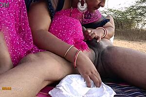 An Indian girl was fucked after a finger in the open air
