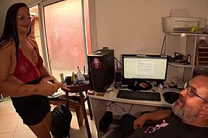 Backstage party with Raquel Milher, full of wet and excitement