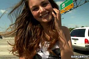 The hottest toe sucking action with the sexiest babes