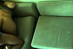 The lonely housewife is cheating on her husband with her neighbor