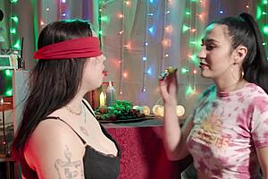 A cunning girl played a taste game and made the guy lick her boyfriend