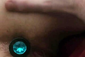 Envy x got her hole stretched and then gets railed hard