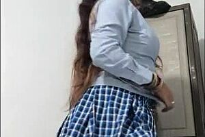 Missing classes, I’m horny, eager for my boyfriend