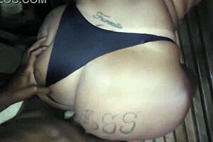 Fucking the chubby girl in the motel room