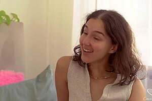 Charlie Forde gets her cunt eaten, showing off her insatiable appetite