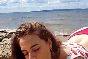 On weekends, on the water: a beautiful blowjob in stunning 4K