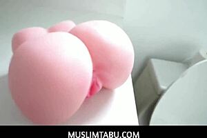 Tokyo Lynn’s hijab wife resists no longer, giving in